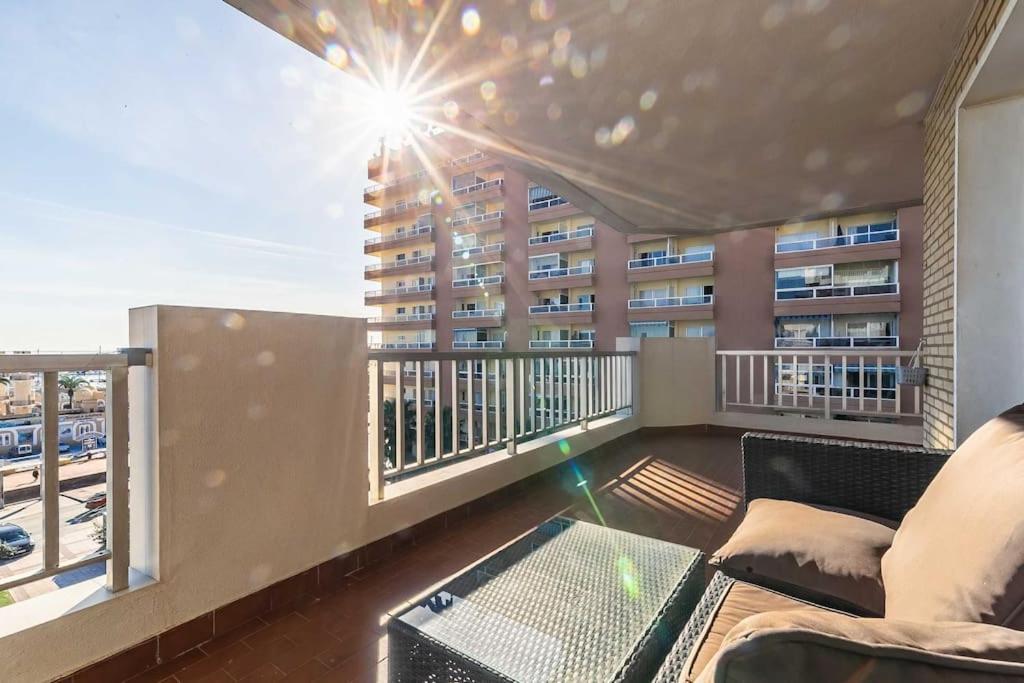 83-beachfront Apartment,